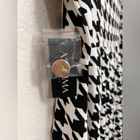 NWT High Low Black Houndstooth Sleeveless Blazer Vest 3X - Picture 8 of 8